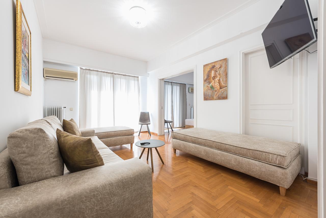Victoria Grand Palace Apartments Atenas Exterior foto