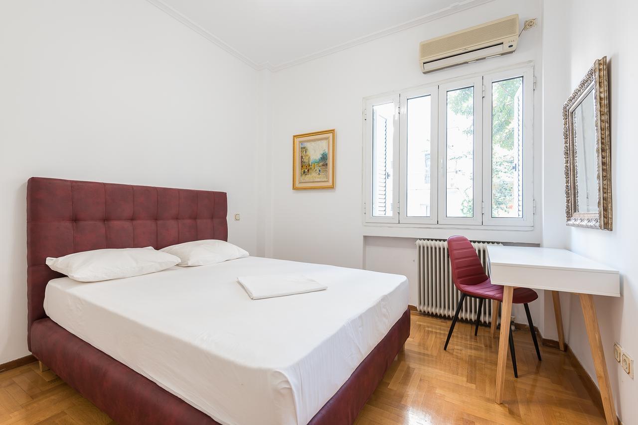 Victoria Grand Palace Apartments Atenas Exterior foto